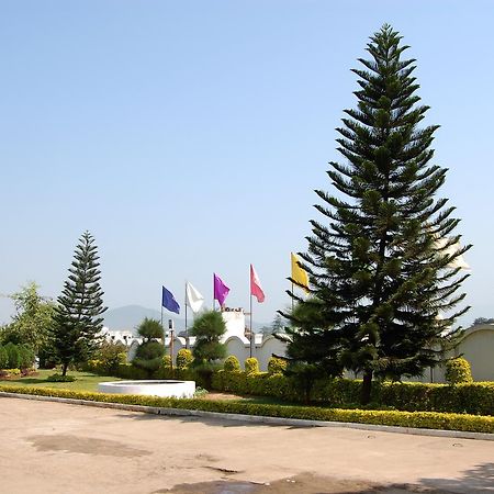 Hotel Sai International Rayagada Extérieur photo