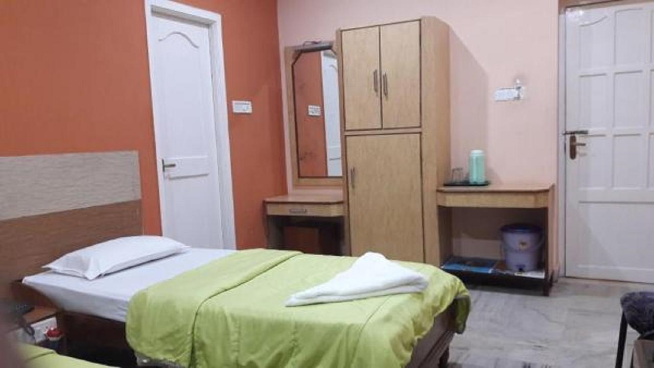 Hotel Sai International Rayagada Extérieur photo